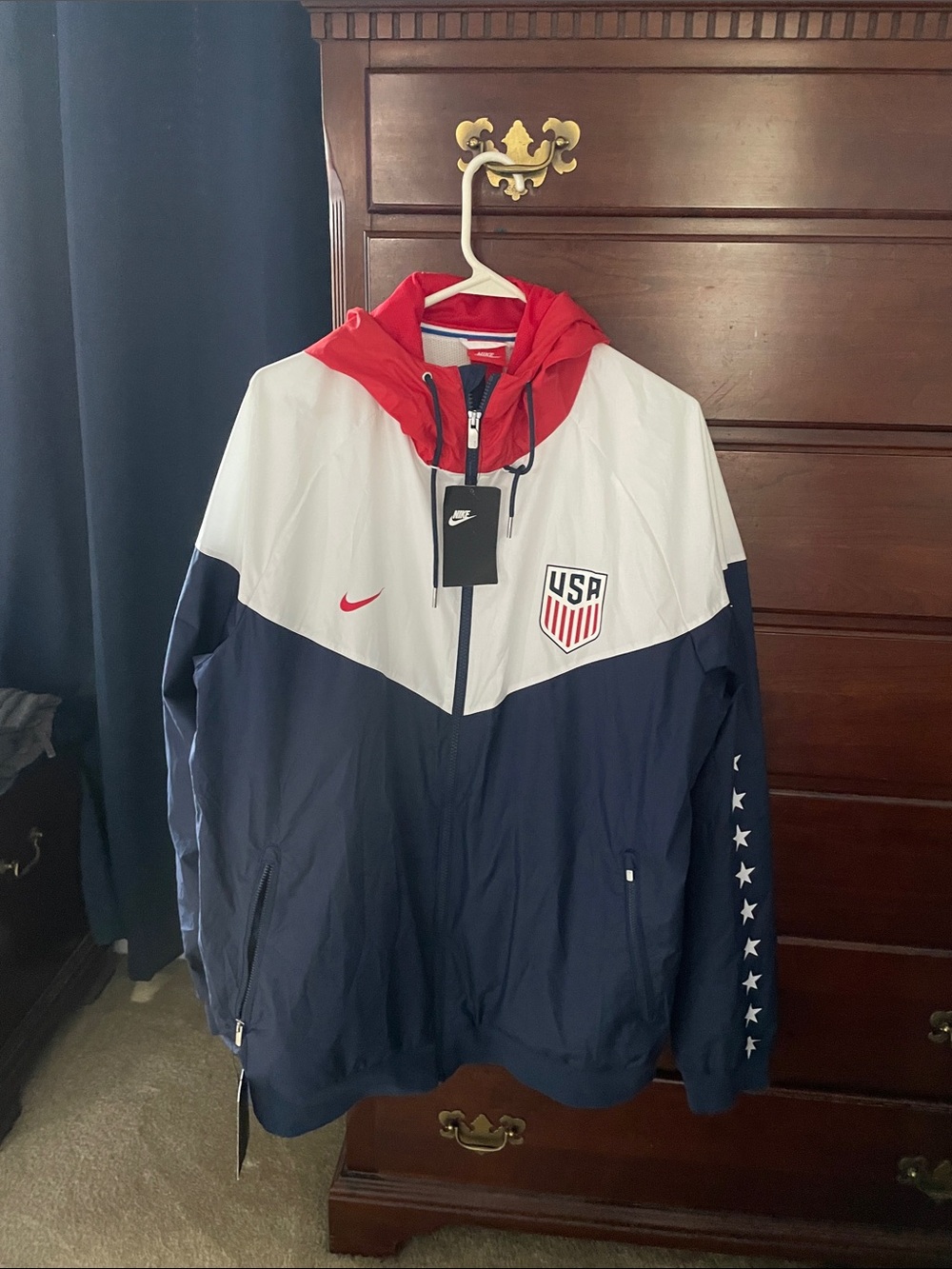 Nike Men's Red White and Navy USA Hooded Windbreaker NWT XXL